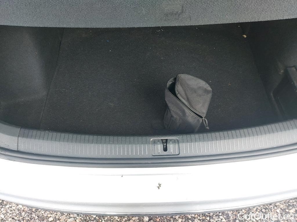  Volkswagen  Tiguan  Life 2.0 TDI 150CV E6d #26