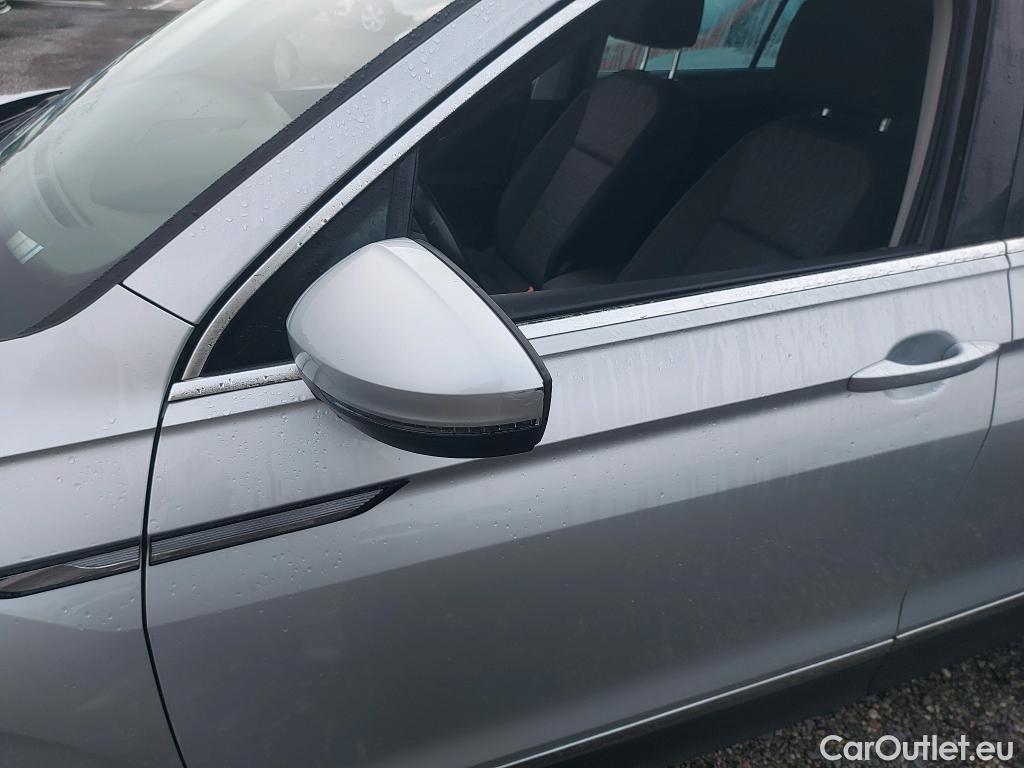  Volkswagen  Tiguan  Life 2.0 TDI 150CV E6d #31