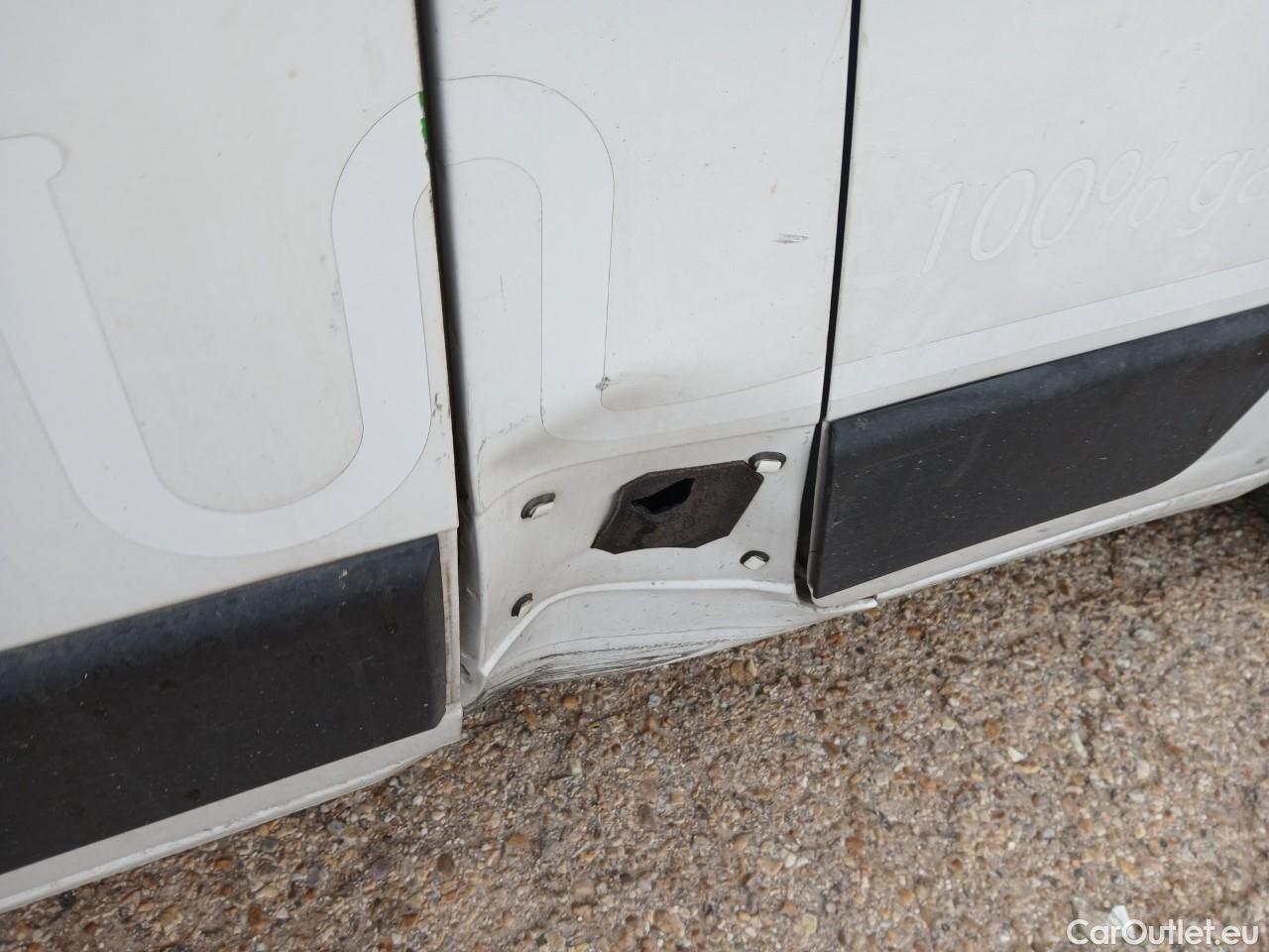  Fiat  Ducato FIAT  / 2014 / 4P / furgón 35 L2H2 Nat.Pow(100kW) EU6 D-temp GNC #54