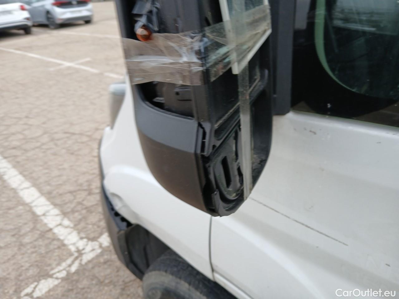  Fiat  Ducato FIAT  / 2014 / 4P / furgón 35 L2H2 Nat.Pow(100kW) EU6 D-temp GNC #33