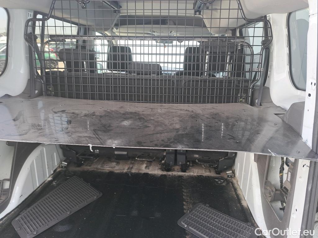  Ford  Transit Connect FORD  / 2013 / 5P / combi Kombi 1.5 TDCi 88kW S/S Trend 220 L1 #21