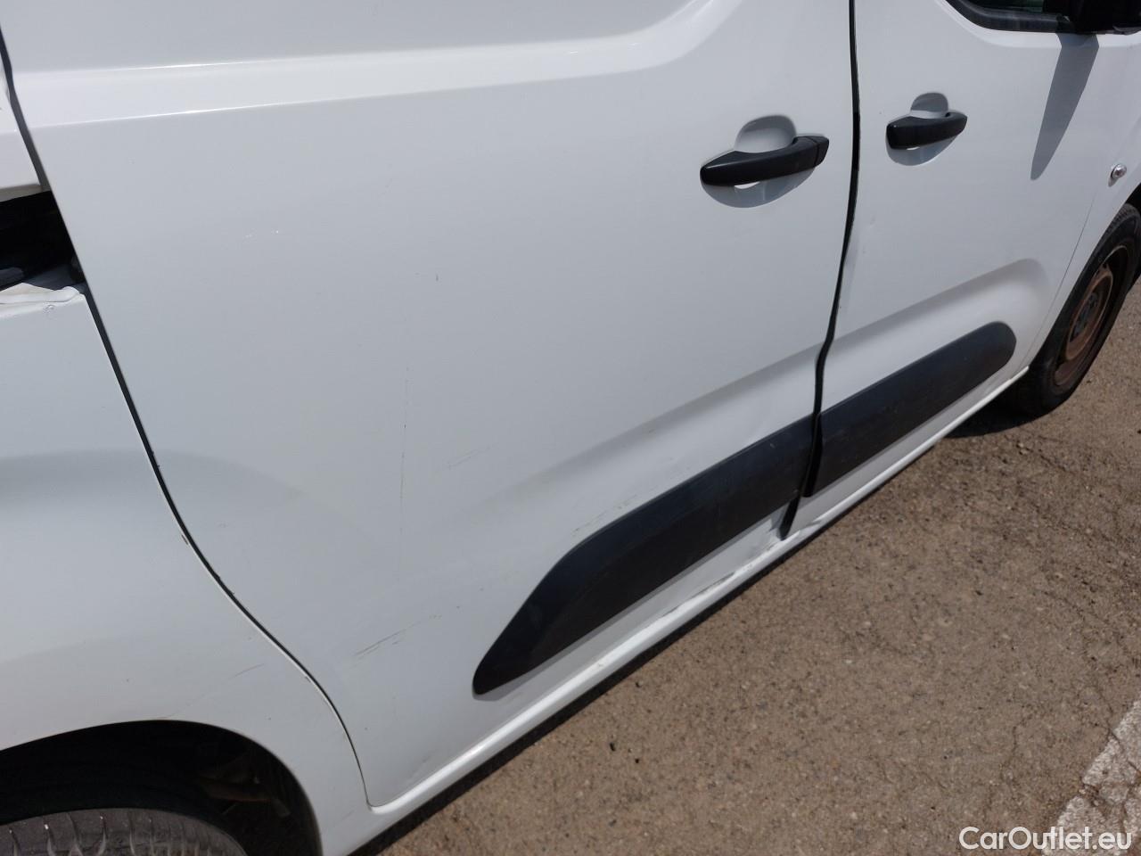  Citroen  Berlingo  Furgón Control M 1.5 100CV #25