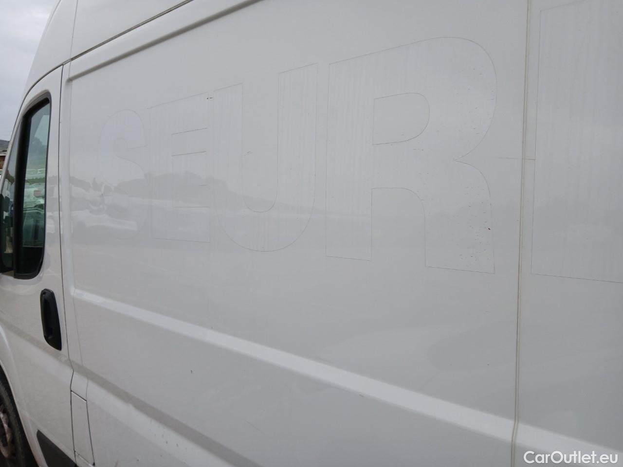  Fiat  Ducato FIAT  / 2014 / 4P / furgón 35 L2H2 Nat.Pow(100kW) EU6 D-temp GNC #36