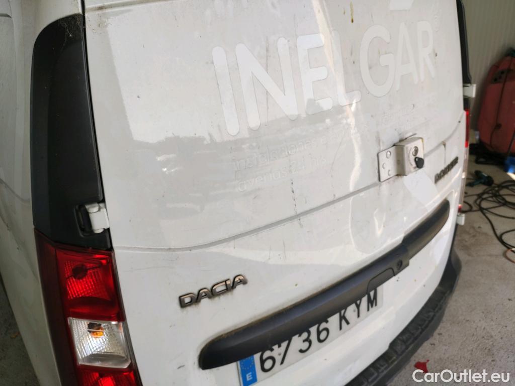  Dacia  Dokker DACIA  / 2013 / 4P / furgón derivado de turismo Van Essential 1.6 75kW (100CV) GLP #3