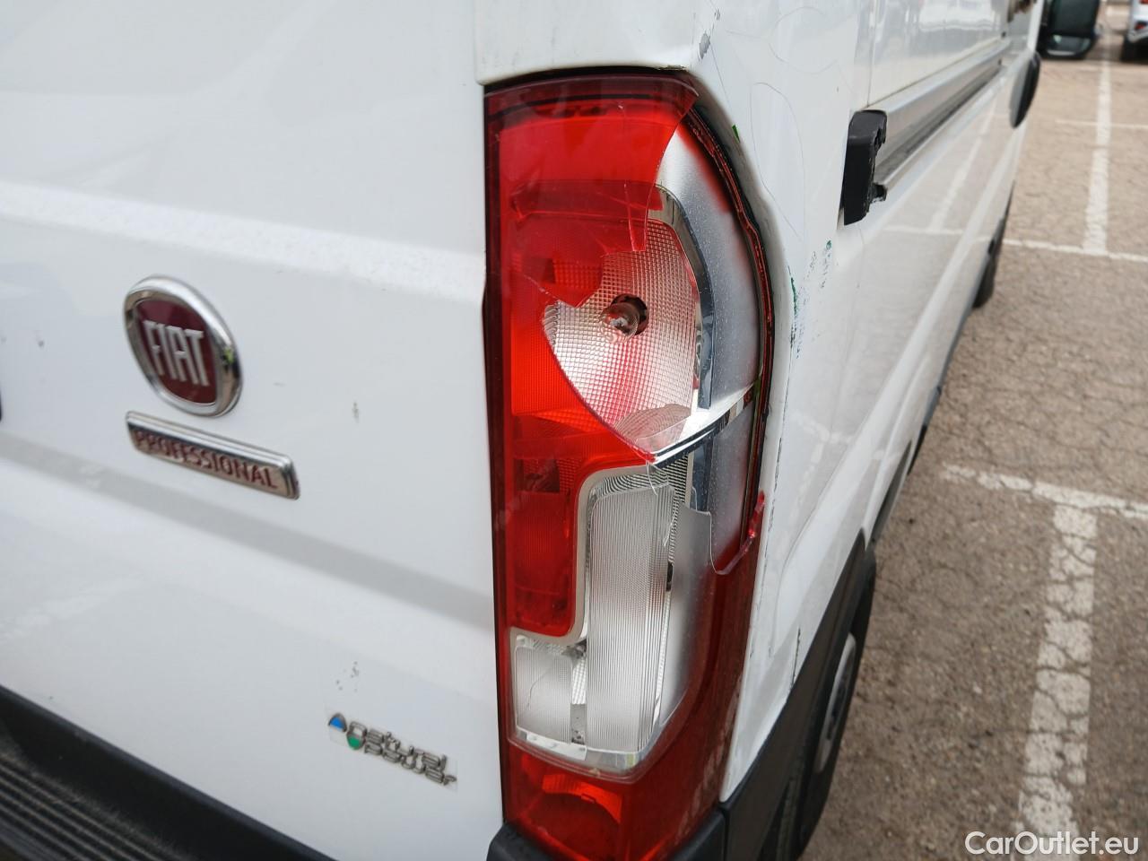  Fiat  Ducato FIAT  / 2014 / 4P / furgón 35 L2H2 Nat.Pow(100kW) EU6 D-temp GNC #43