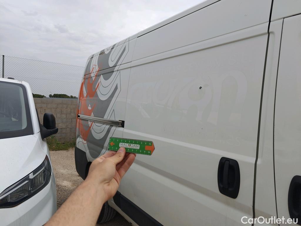  Peugeot  Boxer  Furgón Techo Elevado 335 L2H2 Premium BlueHDi 140 Stop&Start HDi #35