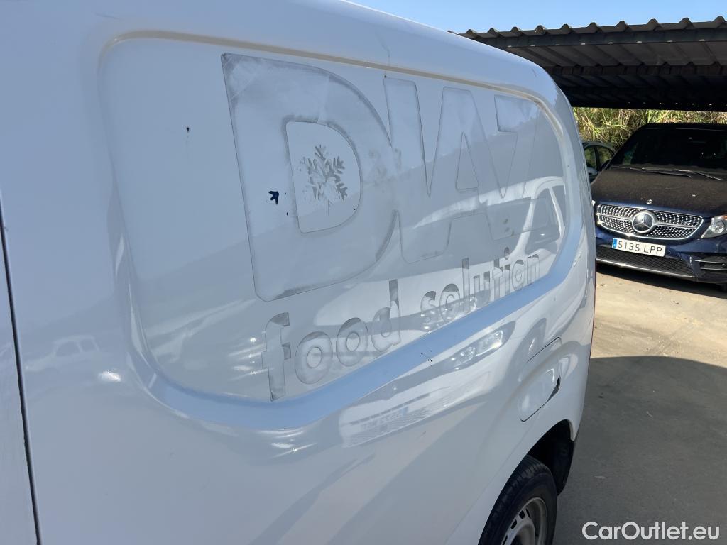  Peugeot  Partner PEUGEOT  / 2018 / 3P / furgón derivado de turismo Pro Standard 600kg BlueHDi 73kW #8