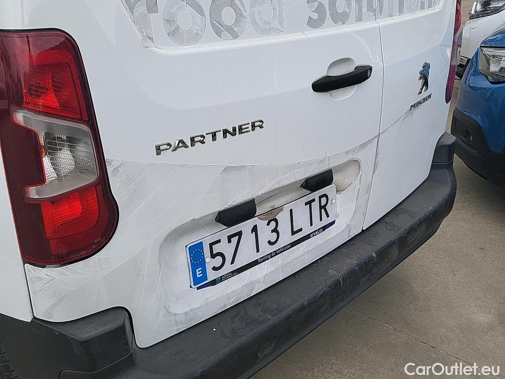  Peugeot  Partner PEUGEOT  / 2018 / 3P / furgón derivado de turismo Pro Standard 600kg BlueHDi 73kW #35