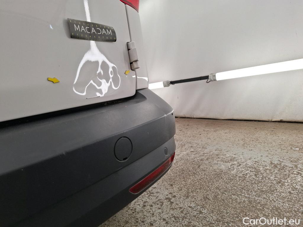  Volkswagen  Caddy VOLKSWAGEN  Van / 2015 / 4P / Fourgonnette 2.0 TDI 75 Business Line #9