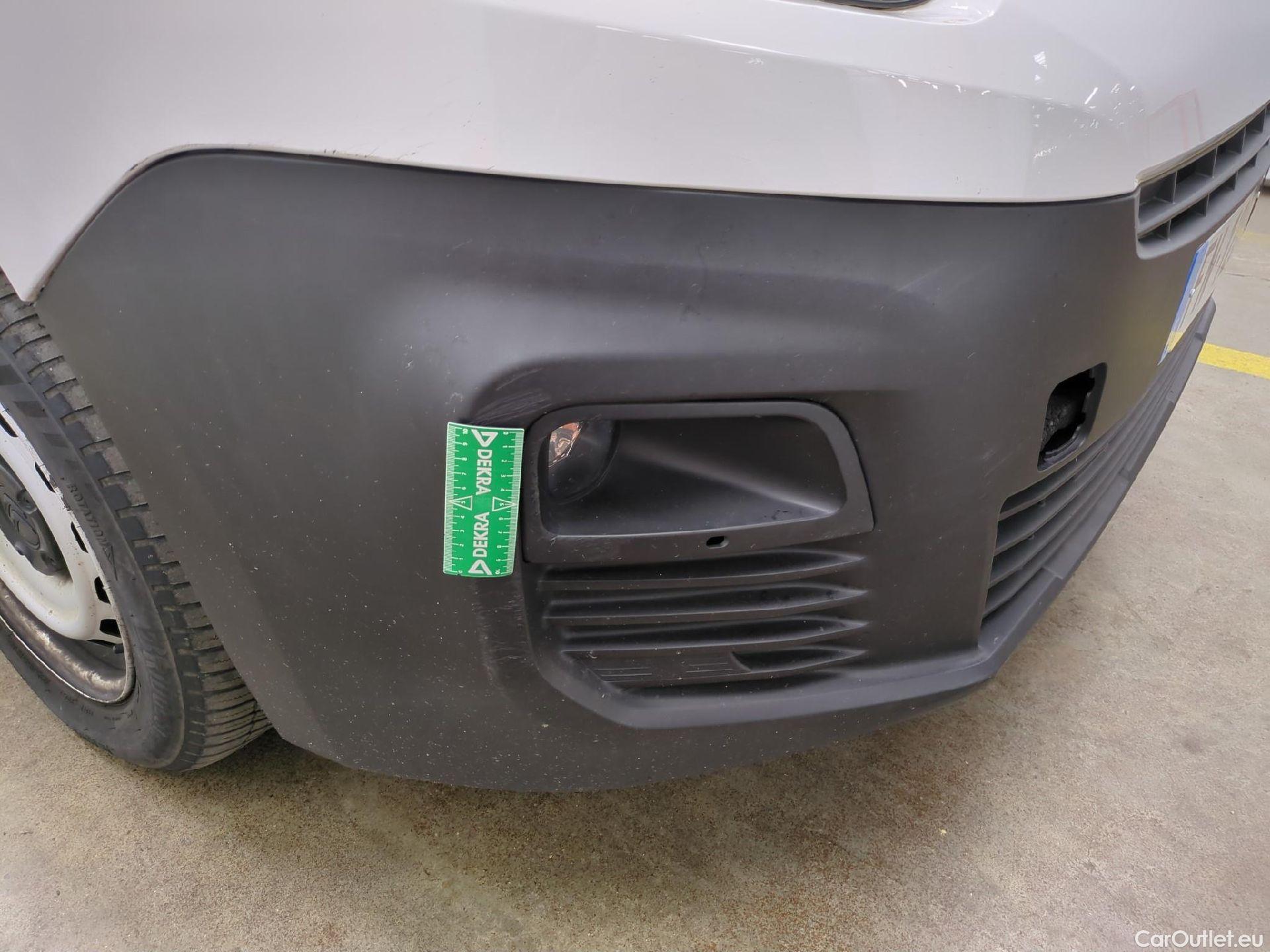 Citroen  Berlingo  Fourgon Club M 650 1.5 BlueHDi 75CV BVM5 E6dT #23