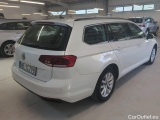  Volkswagen  Passat Volkswagen  Variant 2.0 TDI EVO 150 KM DSG Business 5d #2
