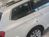  Volkswagen  Passat Volkswagen  Variant 2.0 TDI EVO 150 KM DSG Business 5d #49