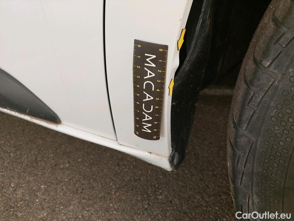  Peugeot  Expert  Fourgon Asphalt Standard 2.0 HDi 145CV BVM6 E6d #54
