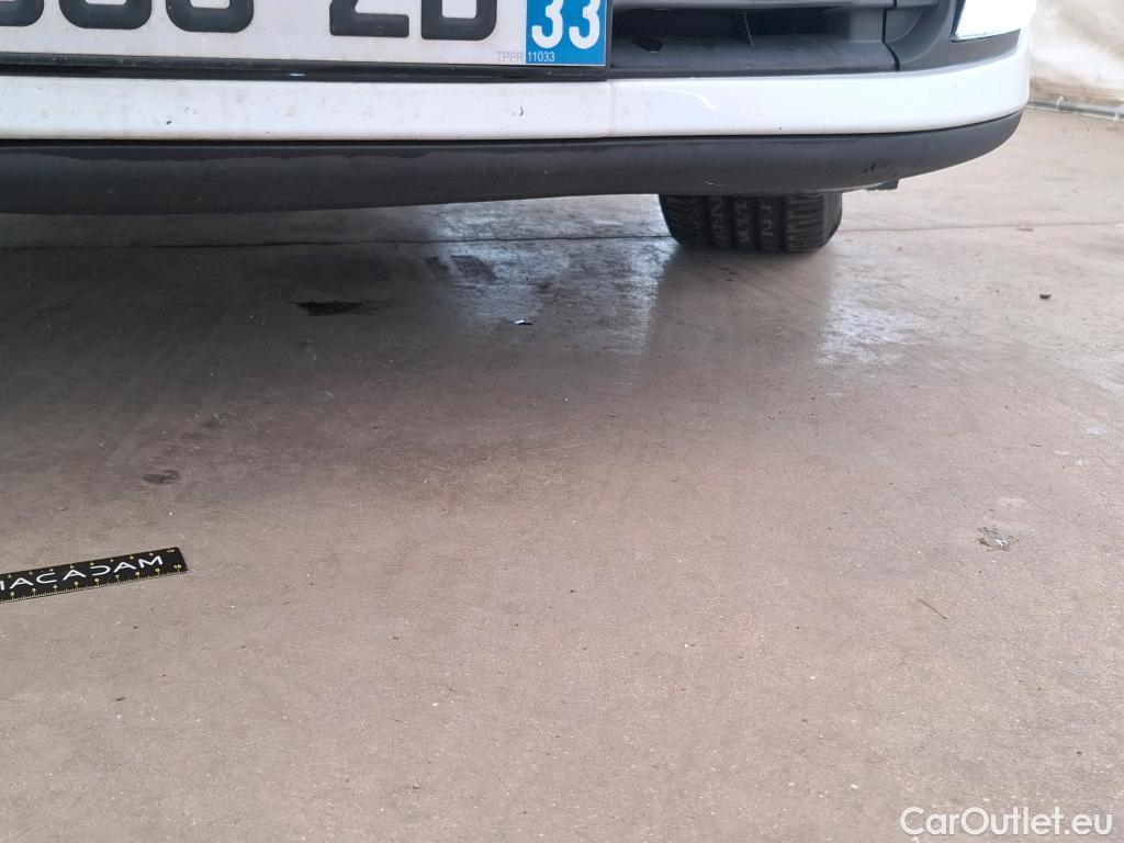  Renault  Clio  IV Business 0.9 TCe 90CV BVM5 E6 #5