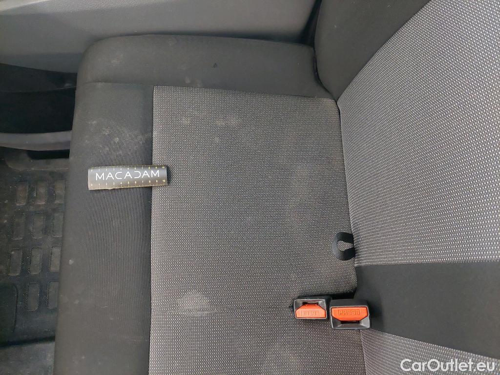  Peugeot  Expert  Fourgon Asphalt Standard 2.0 HDi 145CV BVM6 E6d #41