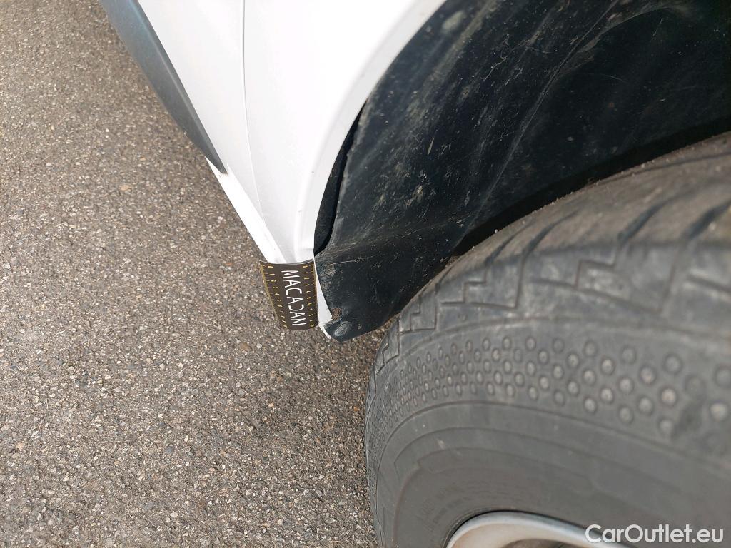  Peugeot  Expert  Fourgon Asphalt Standard 2.0 HDi 145CV BVM6 E6d #32