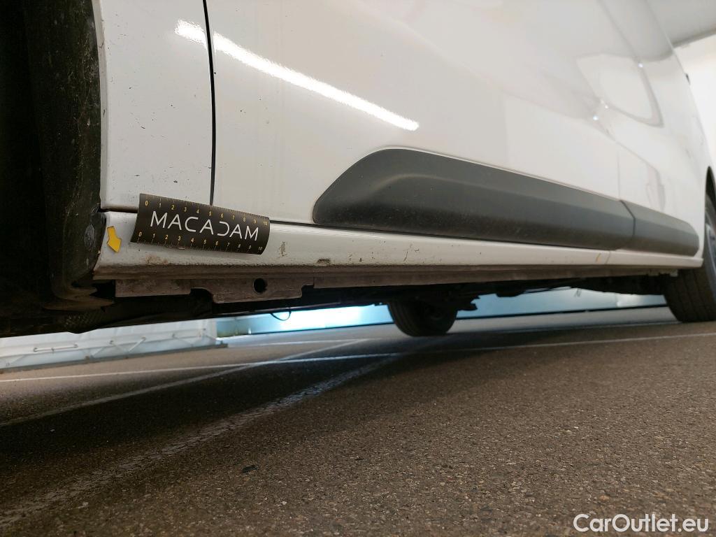  Peugeot  Expert  Fourgon Asphalt Standard 2.0 HDi 145CV BVM6 E6d #50