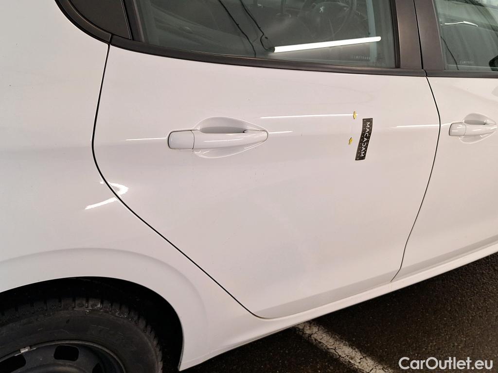  Peugeot  208  Affaire Premium Pack 1.5 HDi 100CV BVM5 E6dT #1