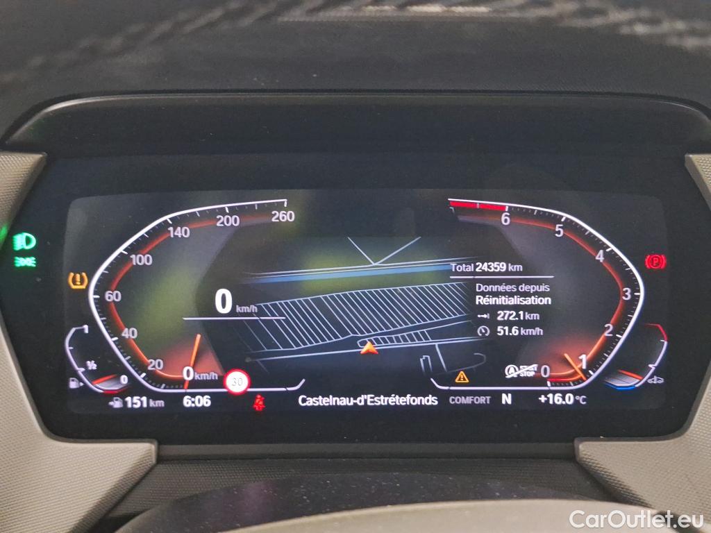  Bmw  Serie 1 BMW Série 1 2019 5P Berline 116i Business Design #8