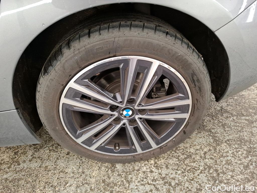 Bmw  Serie 1 BMW Série 1 / 2019 / 5P / Berline 116d DKG7 Business Design #7