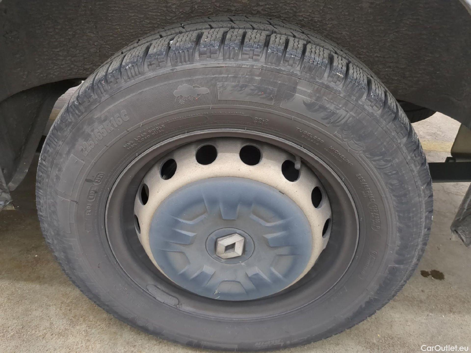  Renault  Master  Fourgon L1H2 3 5 (HD) Grand Confort dCi 145CV BVM6 E6 #16