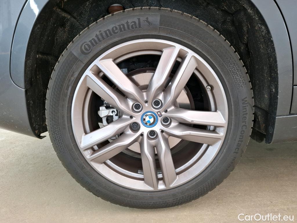  Bmw  X1 Série  xDrive 25 e Lounge 1.5 220CV E6d #5