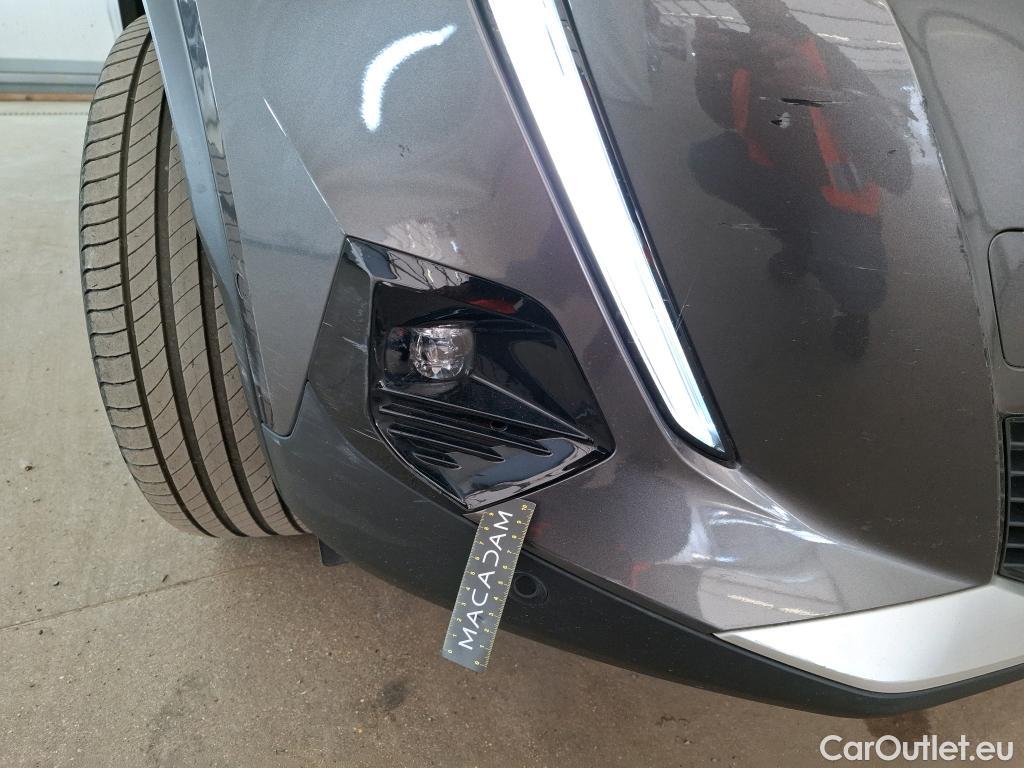  Peugeot  2008 PEUGEOT  / 2019 / 5P / Crossover PureTech 130 S&S EAT8 GT #13