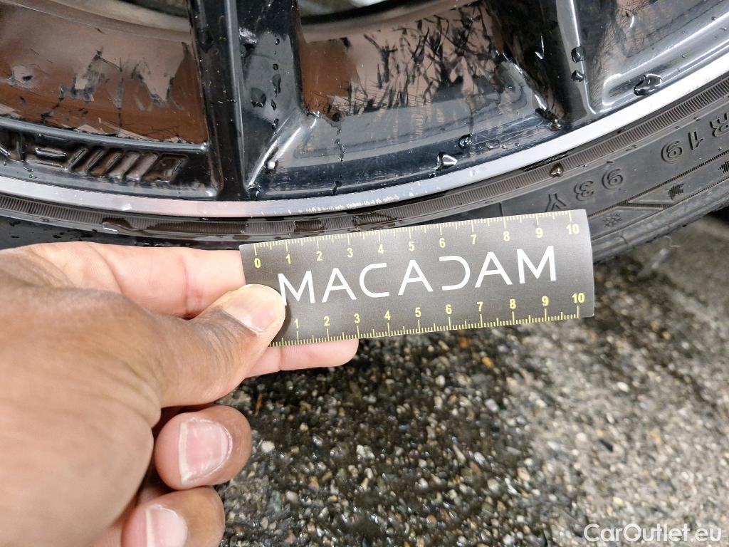  Mercedes  CLA-Klasse MERCEDES-BENZ CLA Coupe / 2019 / 4P / Coupé CLA 250 e AMG Line #12