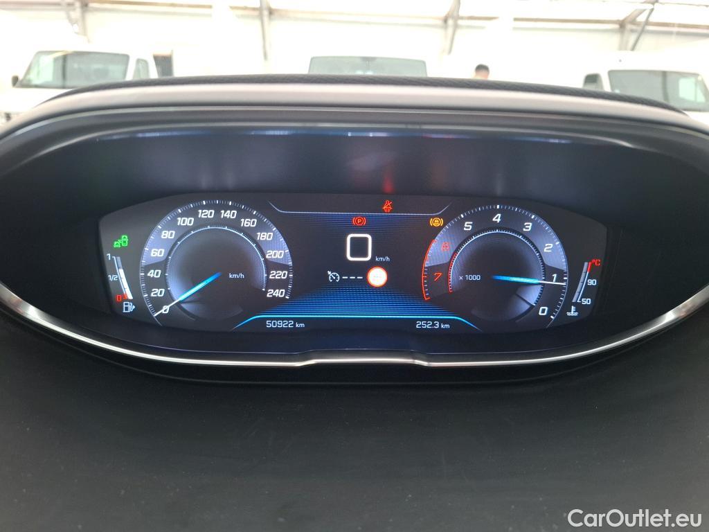  Peugeot  3008  Allure 1.2 PureTech 130CV BVM6 E6 #57