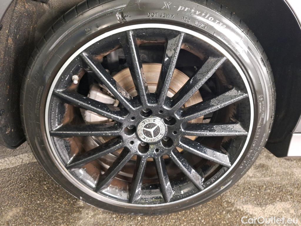  Mercedes  CLA-Klasse MERCEDES-BENZ CLA Coupe / 2019 / 4P / Coupé CLA 250 e AMG Line #5