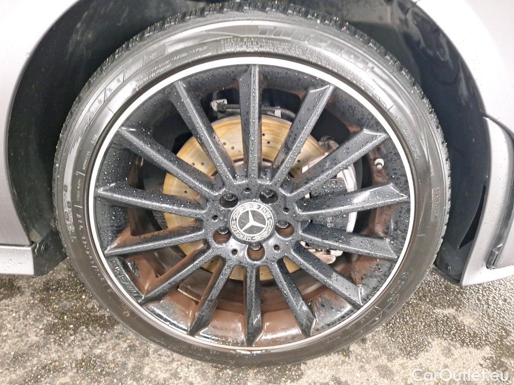  Mercedes  CLA-Klasse MERCEDES-BENZ CLA Coupe / 2019 / 4P / Coupé CLA 250 e AMG Line #15