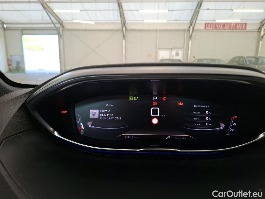  Peugeot  3008 PEUGEOT  / 2020 / 5P / SUV BlueHDi 130 S&S EAT8 GT #25