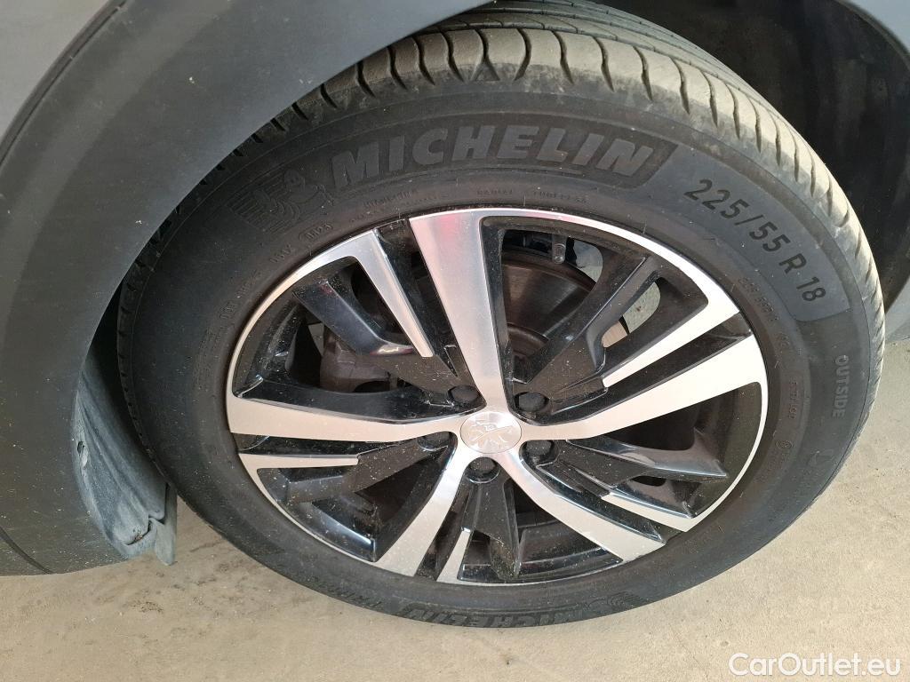  Peugeot  3008 PEUGEOT  / 2020 / 5P / SUV BlueHDi 130 S&S EAT8 GT #7