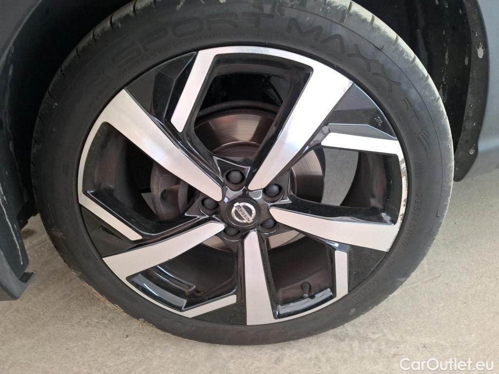  Nissan  Qashqai NISSAN  / 2017 / 5P / Crossover 1.3 DIG-T 160 DCT Tekna #7