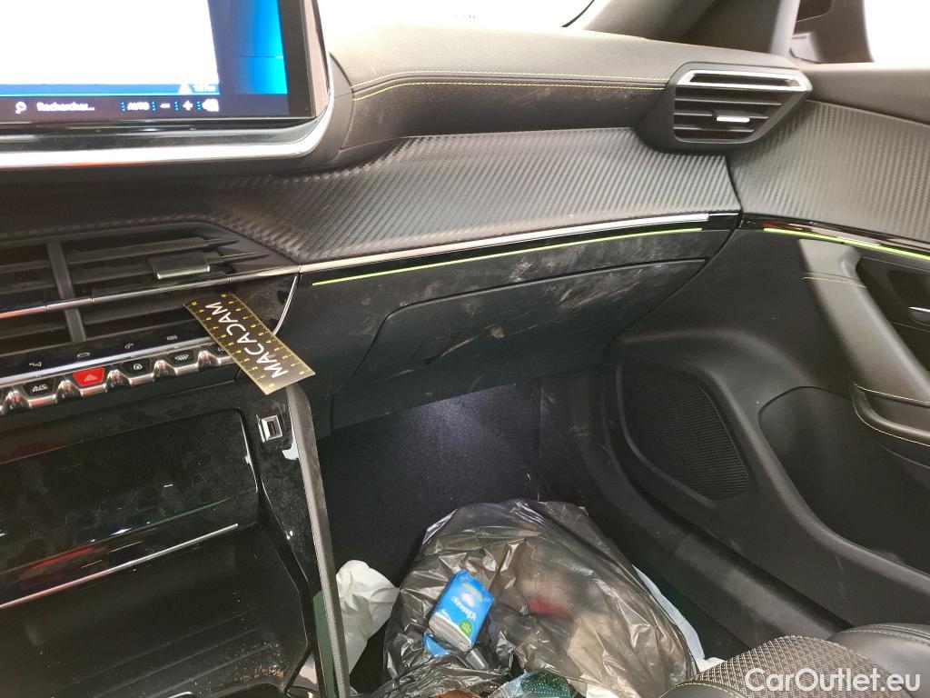  Peugeot  2008 PEUGEOT  / 2019 / 5P / Crossover PureTech 130 S&S EAT8 GT #25