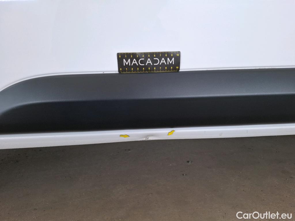  Peugeot  Expert  Kombi L2 1.5 HDi 120CV BVM6 E6d #10