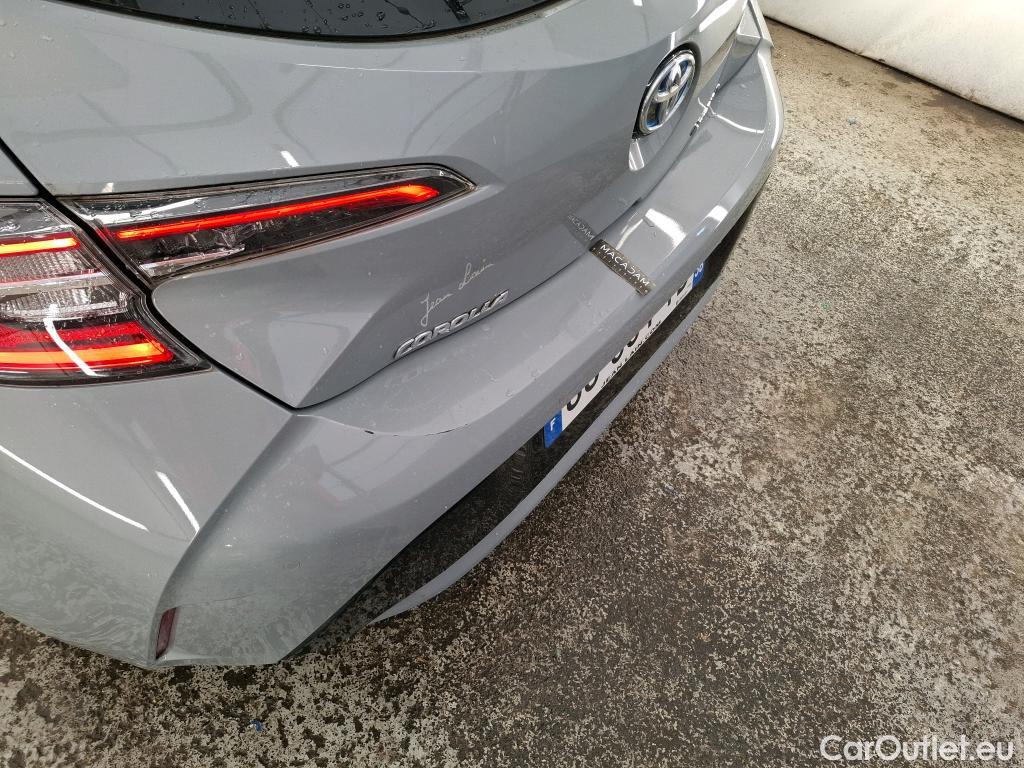  Toyota  Corolla TOYOTA  / 2018 / 5P / Berline Hybride 122h Dynamic Business Stage Acad #8