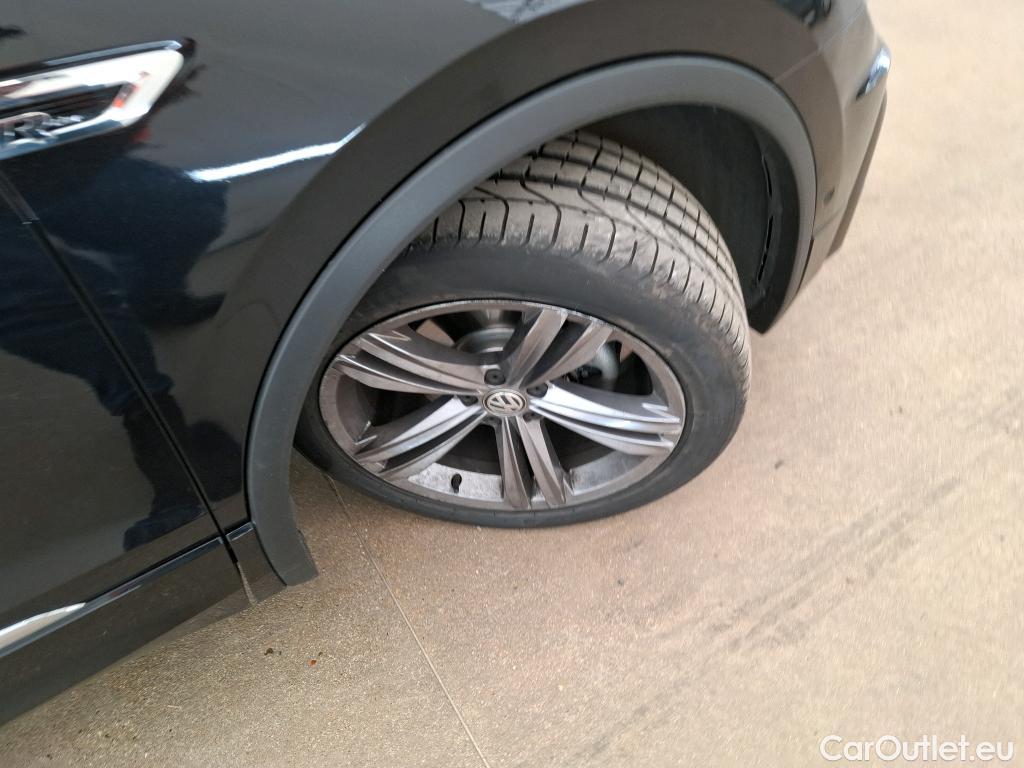  Volkswagen  Tiguan VOLKSWAGEN  5p SUV 20 TDI 150 DSG7 Carat Exclusive #13