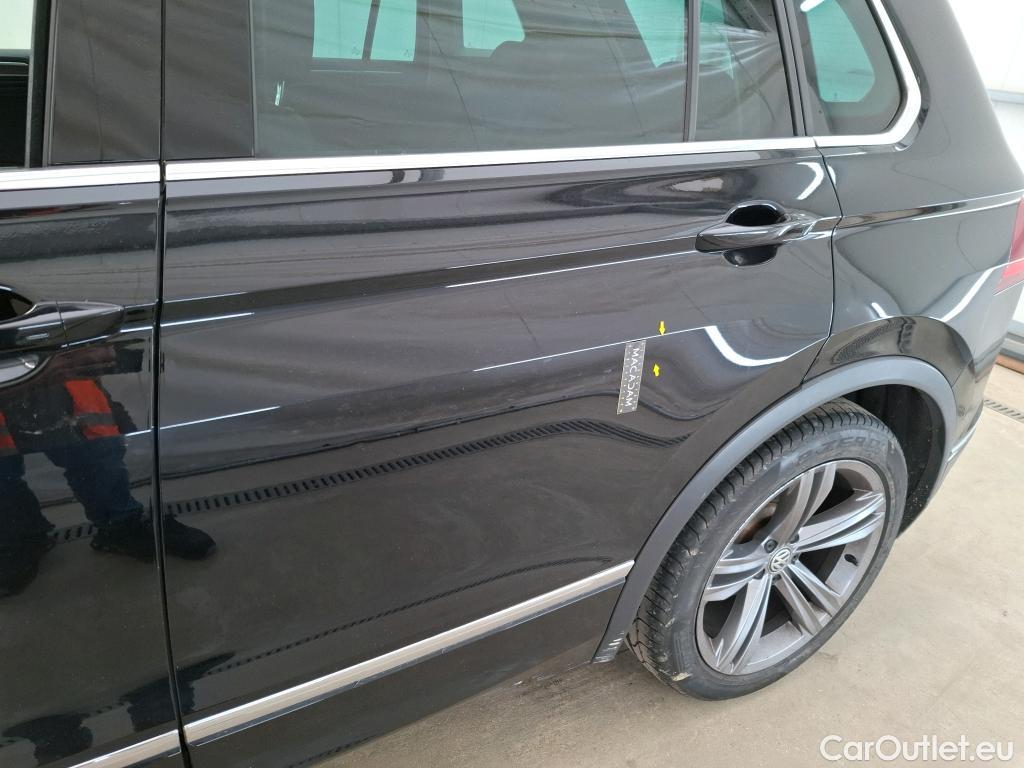  Volkswagen  Tiguan VOLKSWAGEN  5p SUV 20 TDI 150 DSG7 Carat Exclusive #16