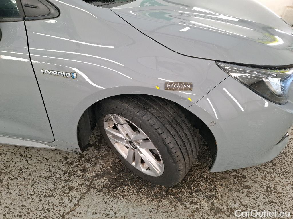  Toyota  Corolla TOYOTA  / 2018 / 5P / Berline Hybride 122h Dynamic Business Stage Acad #1