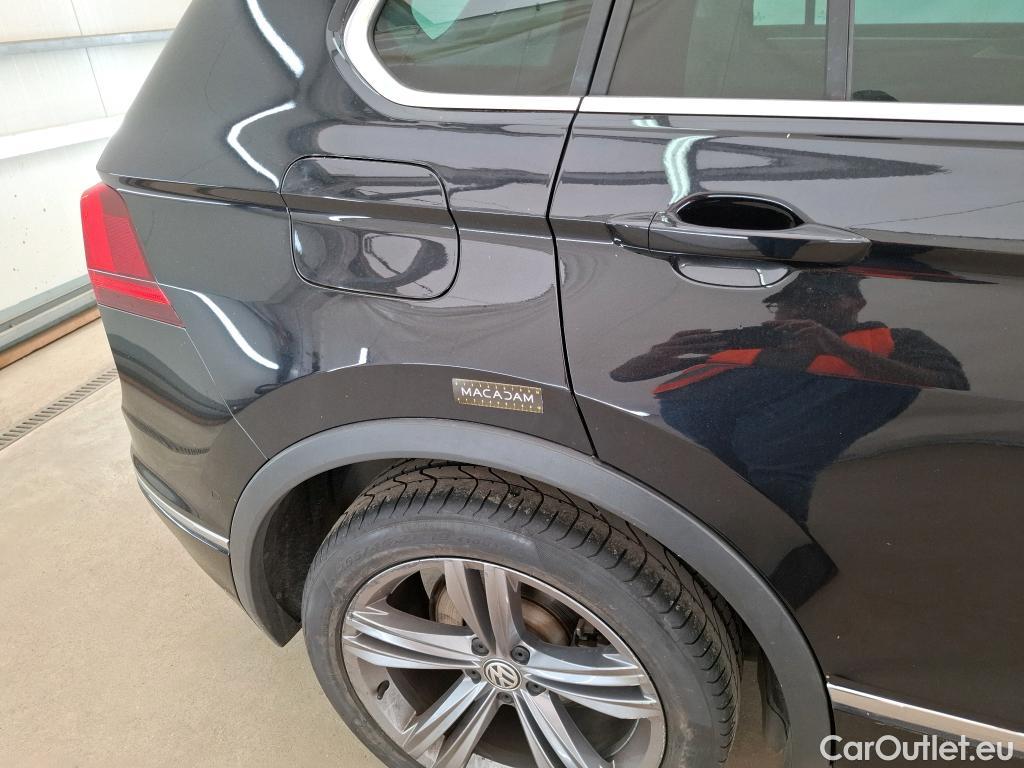  Volkswagen  Tiguan VOLKSWAGEN  5p SUV 20 TDI 150 DSG7 Carat Exclusive #3
