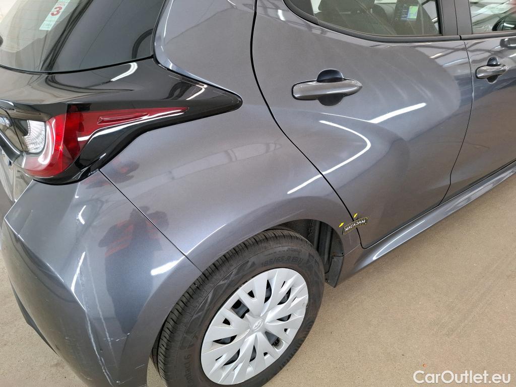  Toyota  Yaris TOYOTA  Hybride / 2019 / 5P / Berline Hybride 116h France Business #9