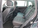  Volkswagen  Tiguan VOLKSWAGEN  5p SUV 20 TDI 150 DSG7 Carat Exclusive #9