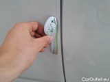  Nissan  Micra NISSAN  / 2016 / 5P / BERLINA IG¿T 100 ACENTA #65
