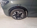  Volkswagen  Tiguan VOLKSWAGEN  / 2023 / 5P / SUV 2.0 TDI 110KW SCR EVO R-LINE DSG #52