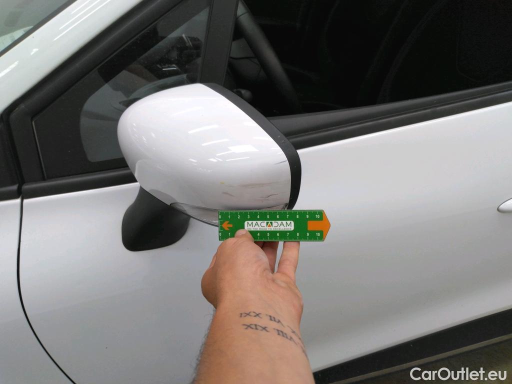 Renault  Clio RENAULT  / 2016 / 5P / Berline &Business dCi 90 - 18 #9