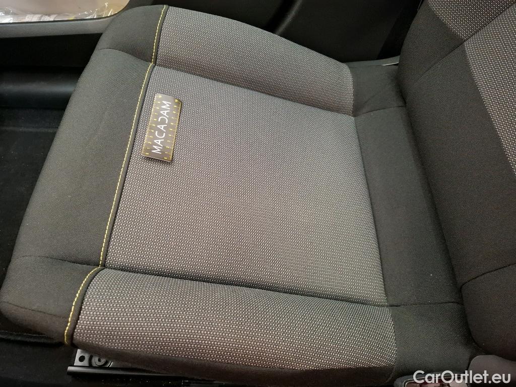  Citroen  C3  Feel Business 1.5 BlueHDI 100CV BVM5 E6dT #27