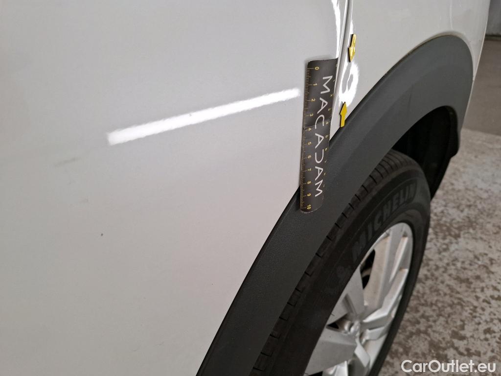  Peugeot  3008  Active Business 1.5 HDi 130CV E6dT #16