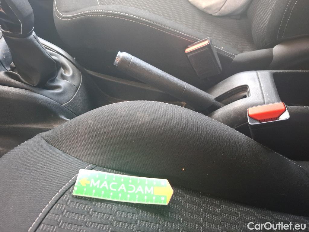  Peugeot  208  Active 1.2 PureTech 70CV BVM5 E6 #10