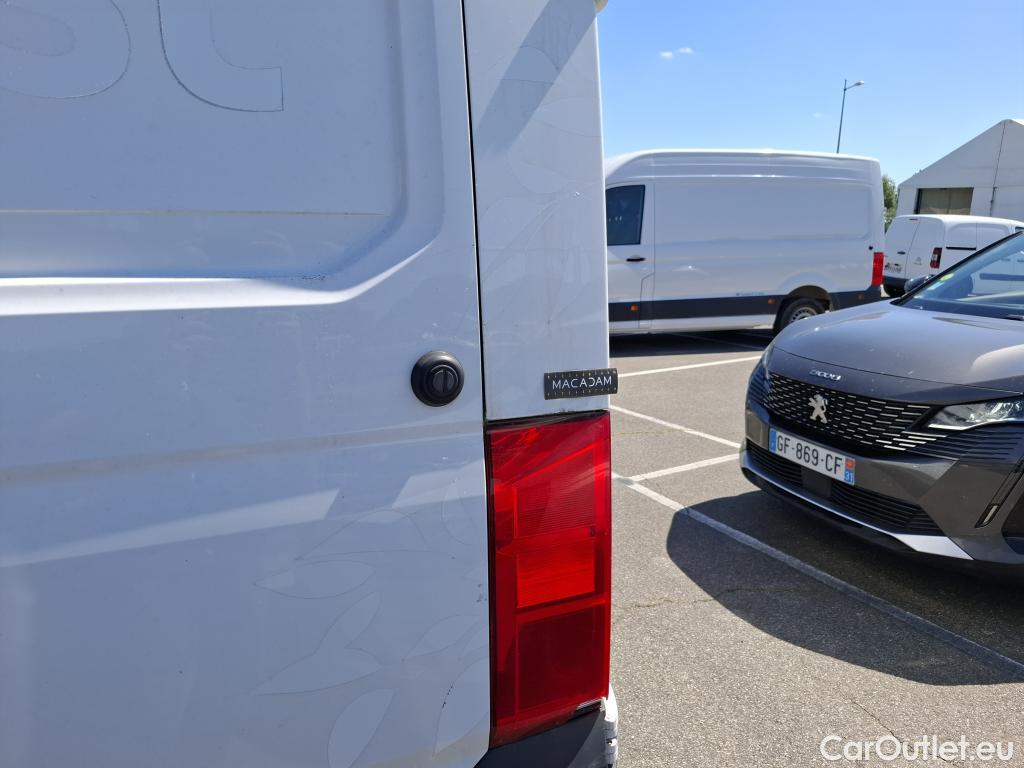  Volkswagen  Crafter  Fourgon e- 35 Fourgon mittellang Hochdach FWD 35kWh BVA #40